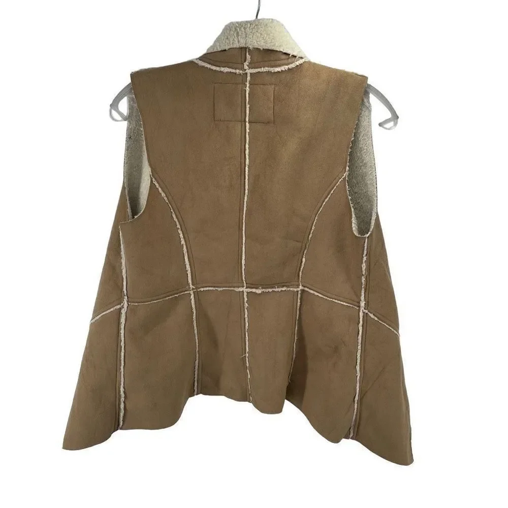 Xhilaration women faux